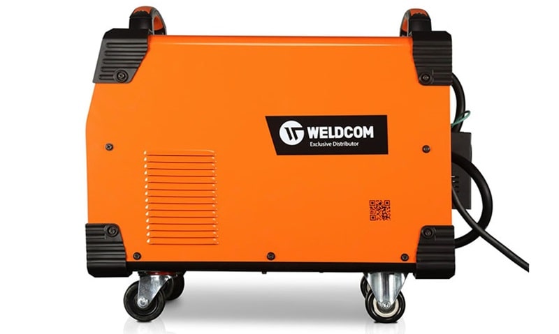 Thiết kế mặt bên của máy