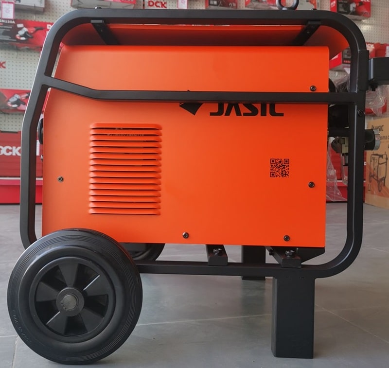 Khung máy hàn chắc chắn, chống va đập