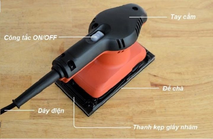 Máy chà nhám Maktec MT921 được thiết kế nhỏ gọn bền chắc