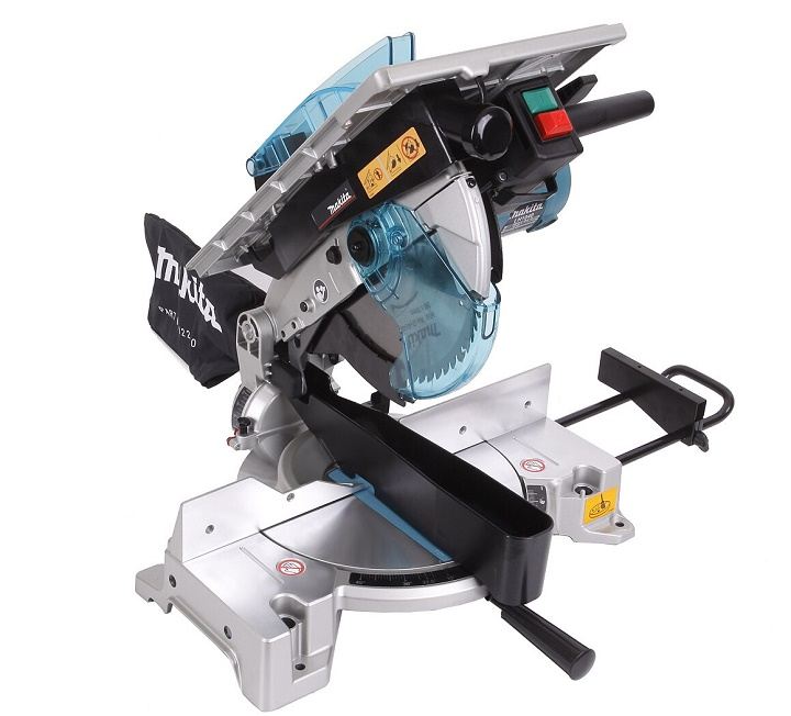 Máy có thể thực hiện cắt góc thẳng và nghiêng trên nhiều vật liệu