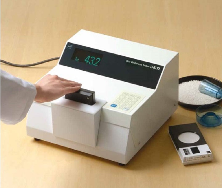 Máy đo độ trắng gạo Kett C600 chất lượng, đo chính xác
