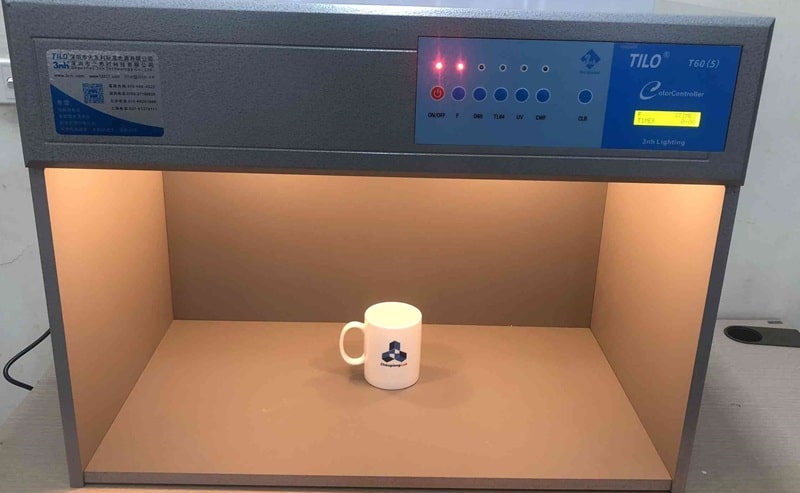 Tủ Tilo T60(5) dùng 5 nguồn sáng D65, TL84, F, UV,CWF đạt tiêu chuẩn quốc tế Tủ Tilo T60(5) dùng 5 nguồn sáng D65, TL84, F, UV,CWF đạt tiêu chuẩn quốc tế