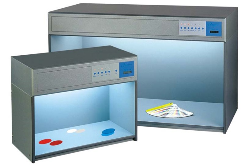 Tủ so màu vải Tilo T60 bền chắc, dễ dùng