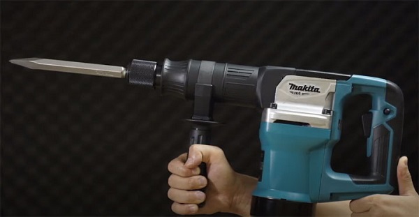 Máy đục bê tông Makita M8600B chính hãng Makita