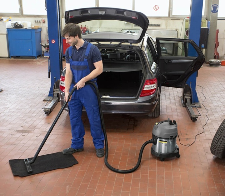 Máy hút bụi NT 20/1 Me Classic Karcher dùng trong vệ sinh công nghiệp Máy hút bụi NT 20/1 Me Classic Karcher dùng trong vệ sinh công nghiệp