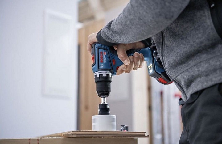 Thiết kế của Bosch GSR 18V-90 C