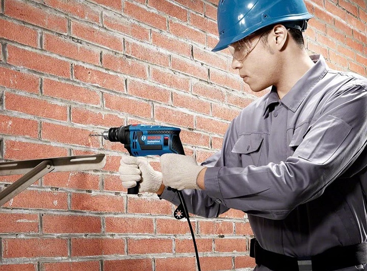 Hướng dẫn sử dụng máy khoan Bosch GSB 13 RE đơn giản Hướng dẫn sử dụng máy khoan Bosch GSB 13 RE đơn giản