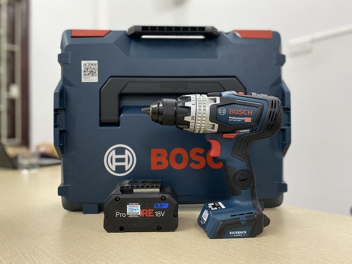 Máy trang bị công nghệ kết nối máy tính kiểm soát góc khoan