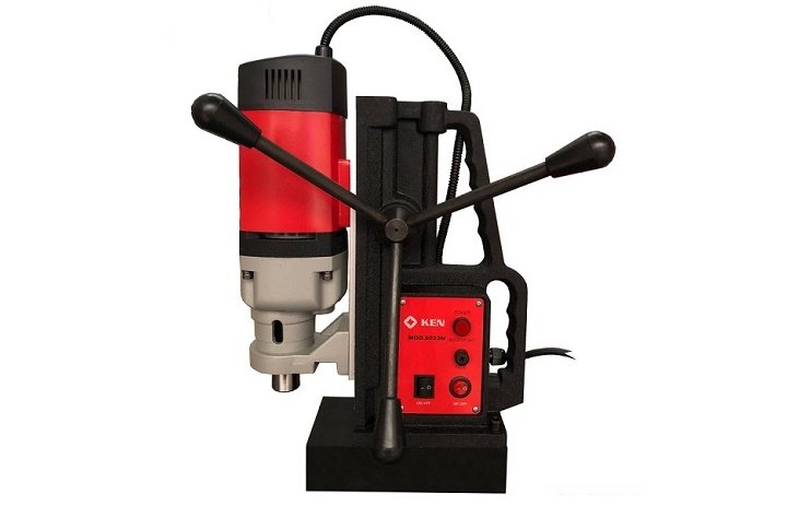 Máy khoan từ Ken 6032N hoạt động mạnh mẽ, tính năng chống rung hiệu quả