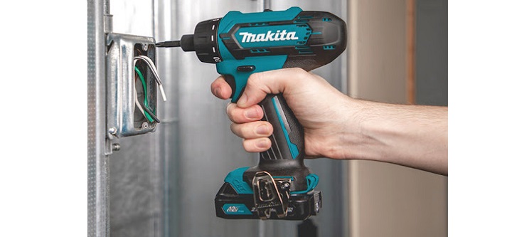 Makita DF033DSYE có khả năng khoan bền bỉ, mạnh mẽ