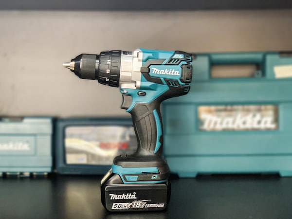 Máy khoan không chổi than Makita DDF489RTJ
