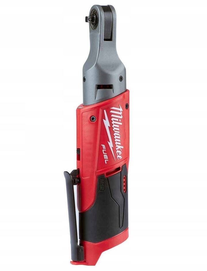 Máy được thiết kế với kiểu dáng và kích thước cực nhỏ gọn Máy được thiết kế với kiểu dáng và kích thước cực nhỏ gọn