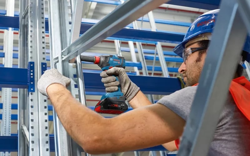 Bosch GDX 18V-200 sử dụng động cơ không chổi than EC