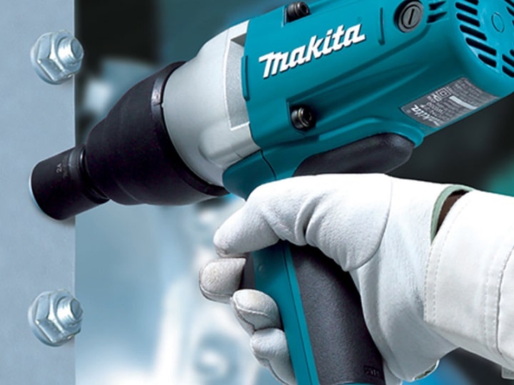 Máy có khả năng làm việc mạnh mẽ, lực siết đạt 350 N.m Máy có khả năng làm việc mạnh mẽ, lực siết đạt 350 N.m